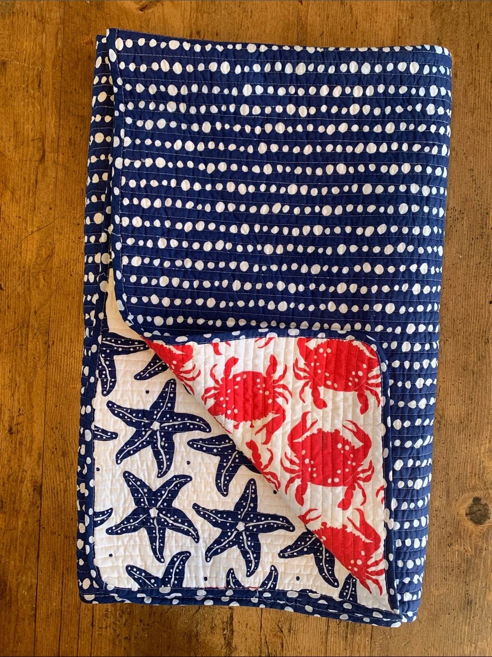 Cotton Red & Navy Starfish & Crab Quilted Throw Blanket